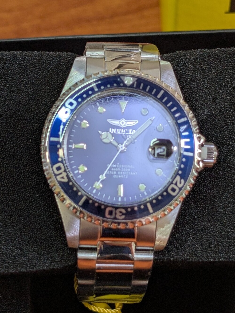 Invicta 48724 Pro Diver Men 37.5mm Stainless Steel Quartz Watch - Silver